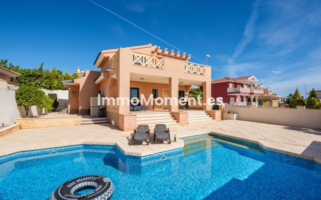 Villa - Wiederverkauf - Rojales - Ciudad Quesada