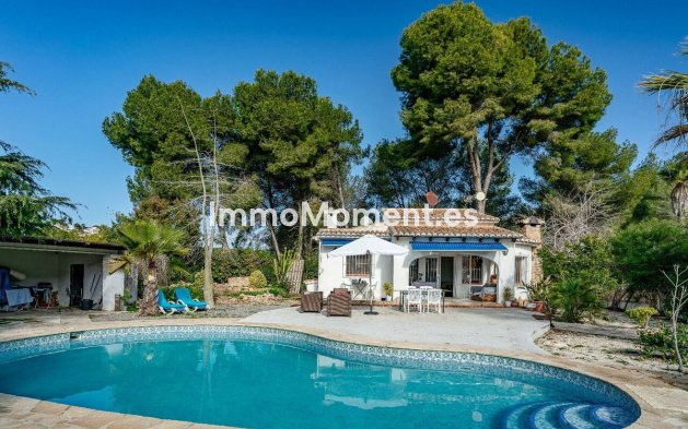 Villa - Wiederverkauf - Teulada - Moraira