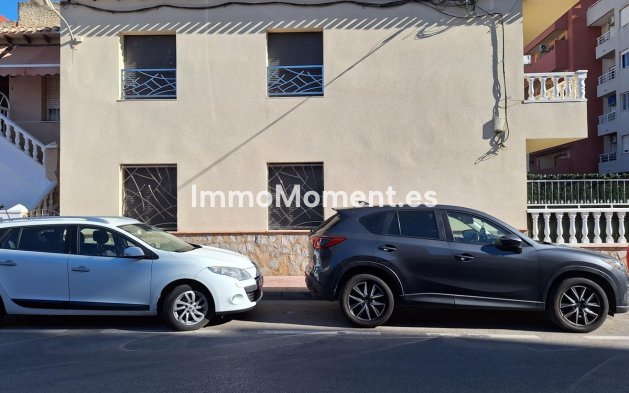 Villa - Wiederverkauf - Torrevieja - Torrevieja Centro