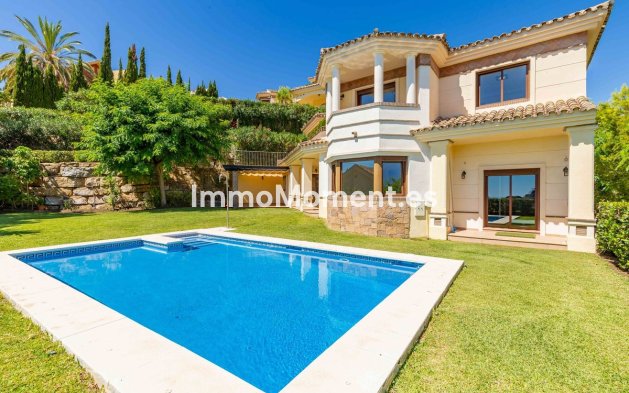 Vrijstaande villa - Bestaande woning - Benahavís - Los Arqueros