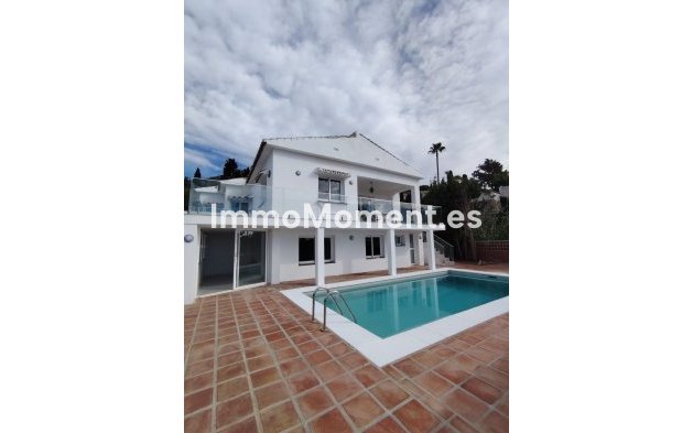 Vrijstaande villa - Bestaande woning - Benalmadena - Benalmadena Centro