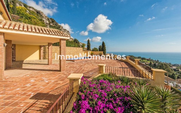 Vrijstaande villa - Bestaande woning - Benalmadena - Benalmadena Centro