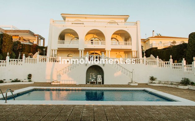 Vrijstaande villa - Bestaande woning - Benalmadena - Benalmadena Centro