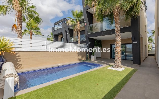 Vrijstaande villa - Bestaande woning - Benijofar - Benijofar