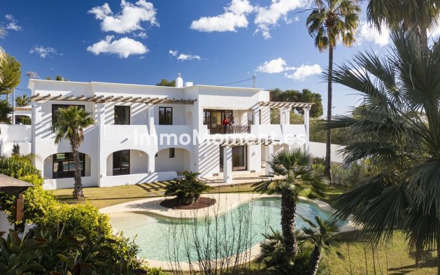 Vrijstaande villa - Bestaande woning - Benissa - Benissa Centro