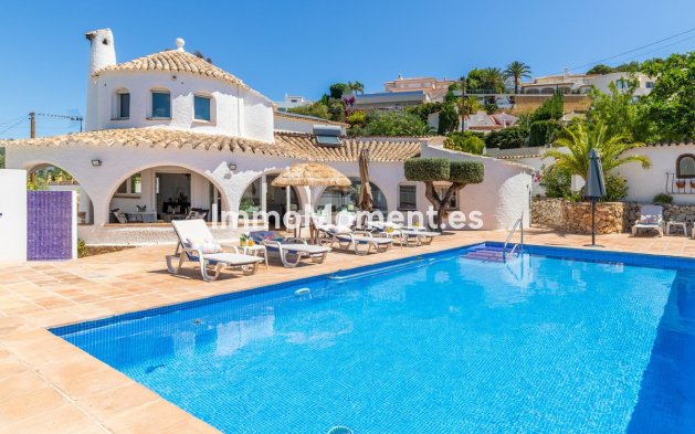 Vrijstaande villa - Bestaande woning - Benissa - Benissa Centro