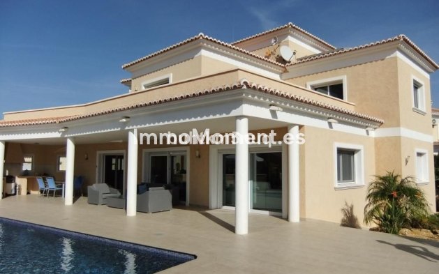 Vrijstaande villa - Bestaande woning - Calpe - RSO-69244