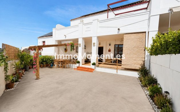 Vrijstaande villa - Bestaande woning - Casares - Casares Playa