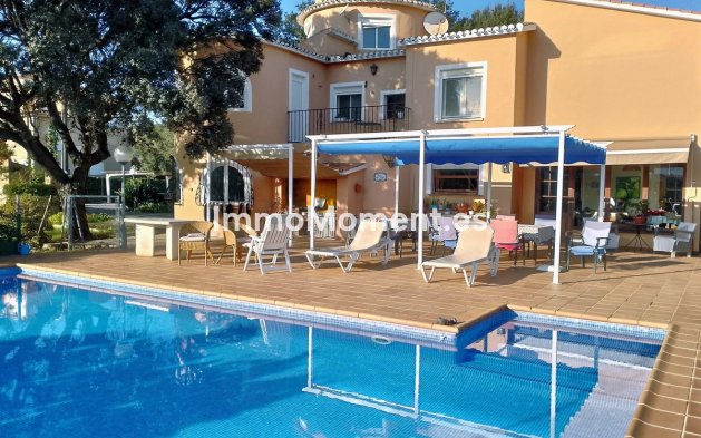 Vrijstaande villa - Bestaande woning - Denia - Denia Centro