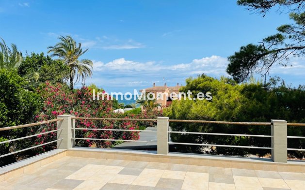 Vrijstaande villa - Bestaande woning - Denia - Denia Centro