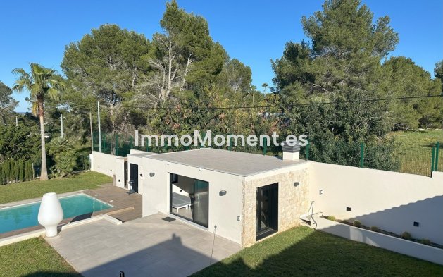 Vrijstaande villa - Bestaande woning - Denia - Denia Centro