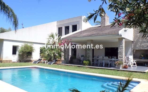 Vrijstaande villa - Bestaande woning - Denia - Denia Centro