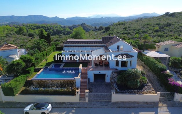 Vrijstaande villa - Bestaande woning - Denia - Denia Centro