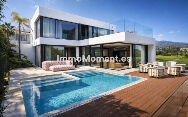 Vrijstaande villa - Bestaande woning - Estepona  - Atalaya
