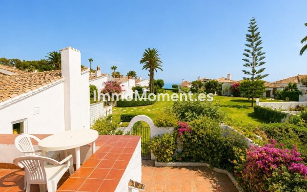 Vrijstaande villa - Bestaande woning - Estepona  - Estepona Centro