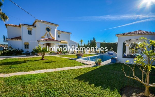 Vrijstaande villa - Bestaande woning - Estepona  - Estepona Centro
