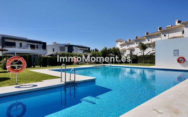 Vrijstaande villa - Bestaande woning - Estepona  - New Golden Mile