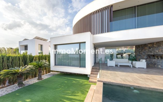 Vrijstaande villa - Bestaande woning - Finestrat - Finestrat