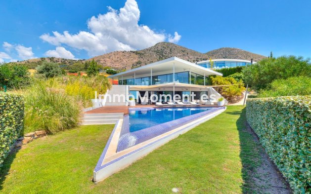 Vrijstaande villa - Bestaande woning - Fuengirola - Fuengirola Centro