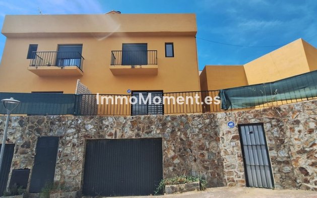 Vrijstaande villa - Bestaande woning - Fuengirola - Fuengirola Centro