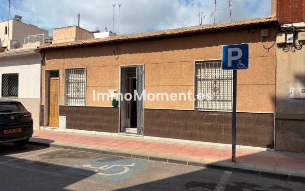 Vrijstaande villa - Bestaande woning - Guardamar del Segura - Guardamar del Segura Centro