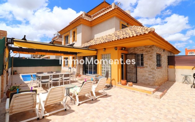 Vrijstaande villa - Bestaande woning - Los Montesinos - Los Montesinos Centro