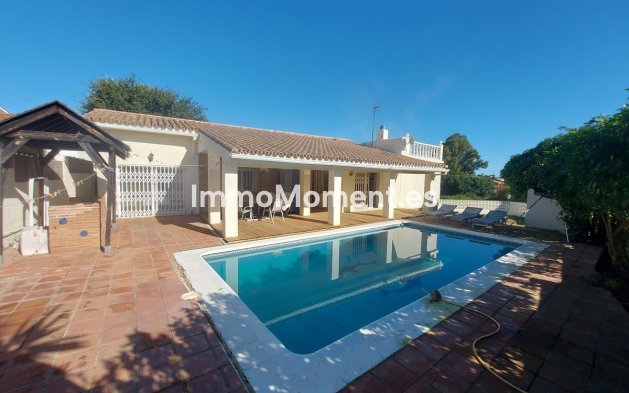 Vrijstaande villa - Bestaande woning - Manilva - Manilva