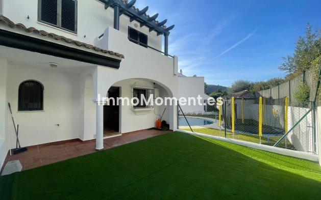 Vrijstaande villa - Bestaande woning - Manilva - Manilva
