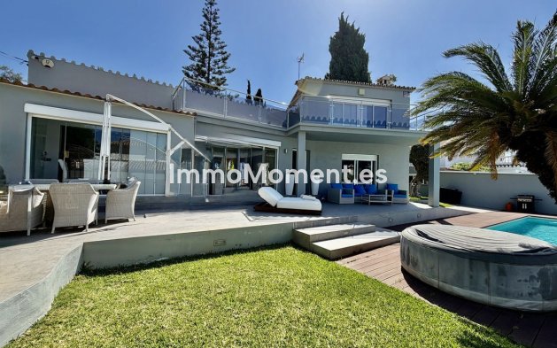 Vrijstaande villa - Bestaande woning - Marbella - Cabopino