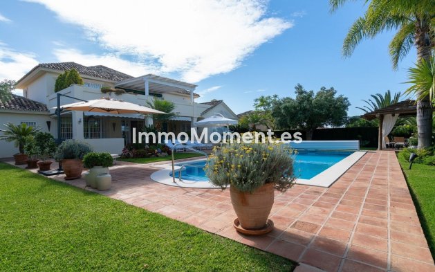 Vrijstaande villa - Bestaande woning - Marbella - Elviria