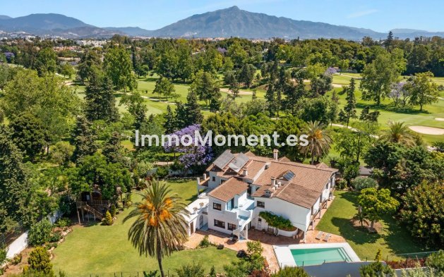 Vrijstaande villa - Bestaande woning - Marbella - Guadalmina Baja