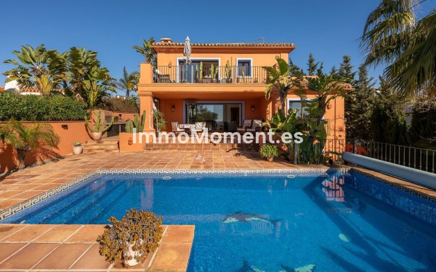 Vrijstaande villa - Bestaande woning - Marbella - Marbesa