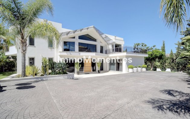 Vrijstaande villa - Bestaande woning - Marbella - Nueva Andalucía