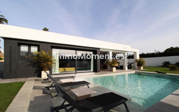 Vrijstaande villa - Bestaande woning - Marbella - RSO-64420