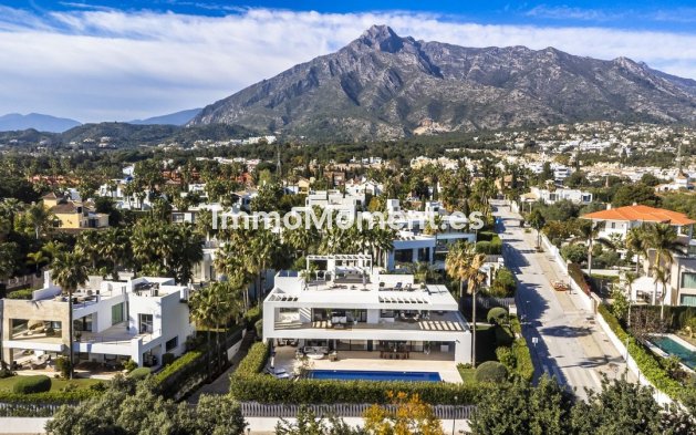 Vrijstaande villa - Bestaande woning - Marbella - The Golden Mile