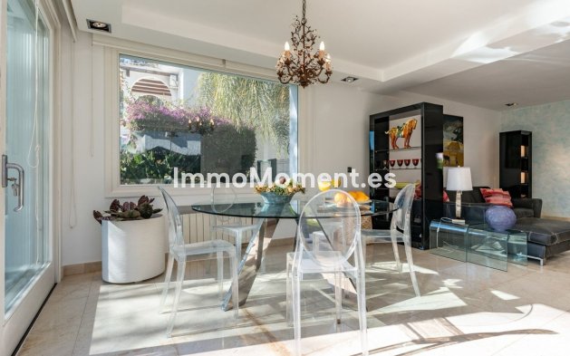 Vrijstaande villa - Bestaande woning - Mijas - Calahonda