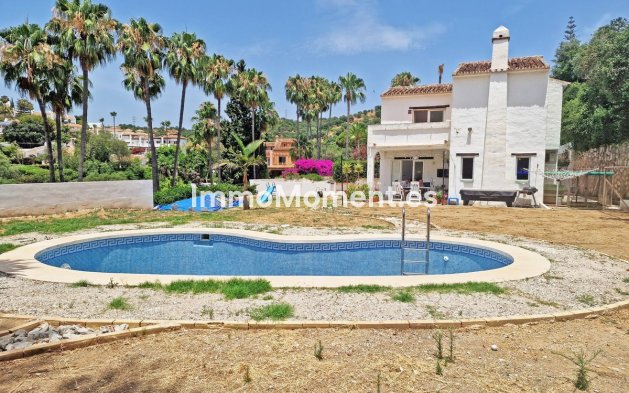 Vrijstaande villa - Bestaande woning - Mijas Costa - Calahonda
