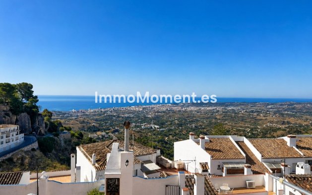 Vrijstaande villa - Bestaande woning - Mijas - Mijas Centro