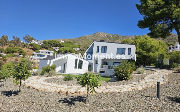 Vrijstaande villa - Bestaande woning - Mijas - Mijas Centro