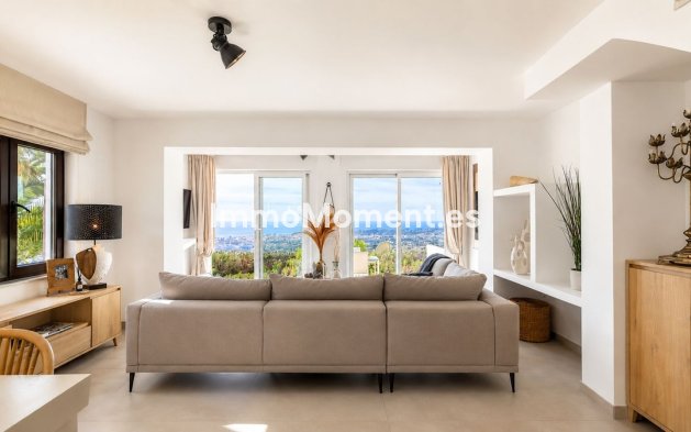 Vrijstaande villa - Bestaande woning - Mijas - Mijas Centro