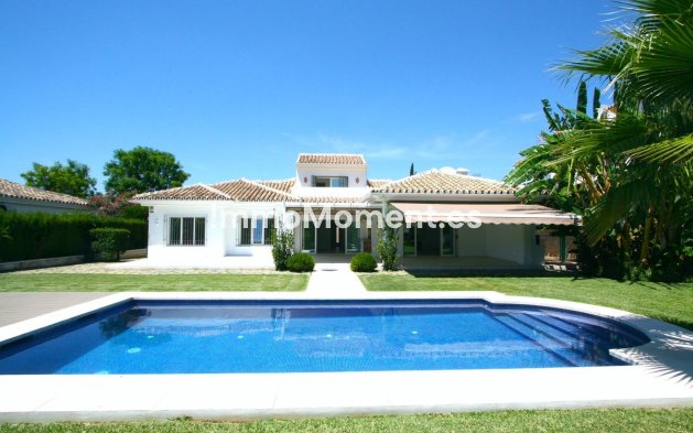 Vrijstaande villa - Bestaande woning - Mijas - Mijas Golf