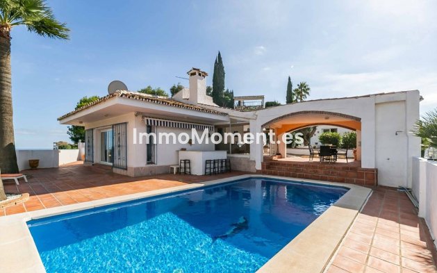 Vrijstaande villa - Bestaande woning - Mijas - Sierrezuela