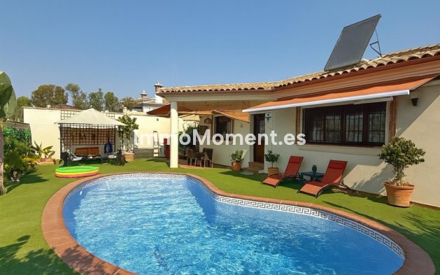 Vrijstaande villa - Bestaande woning - Mijas - Sierrezuela