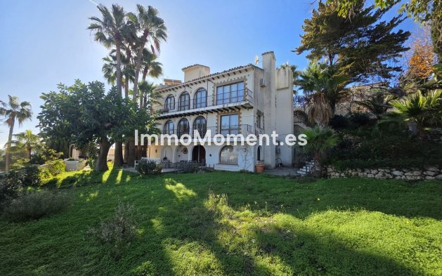 Vrijstaande villa - Bestaande woning - Mijas - Torrenueva