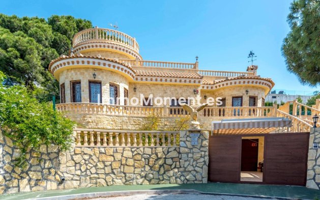 Vrijstaande villa - Bestaande woning - Orihuela - Campoamor