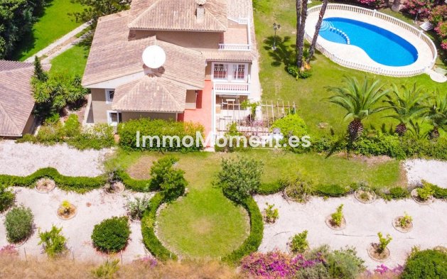 Vrijstaande villa - Bestaande woning - Orihuela Costa - Villamartín