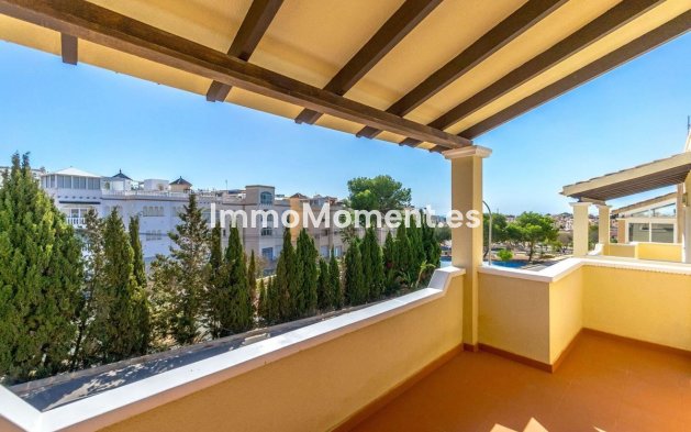Vrijstaande villa - Bestaande woning - Orihuela - Villamartin