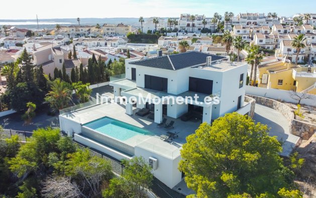 Vrijstaande villa - Bestaande woning - Rojales - Ciudad Quesada