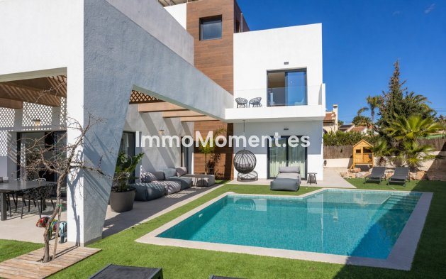 Vrijstaande villa - Bestaande woning - Rojales - Ciudad Quesada