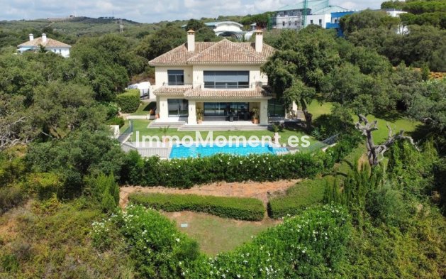 Vrijstaande villa - Bestaande woning - Sotogrande - Sotogrande